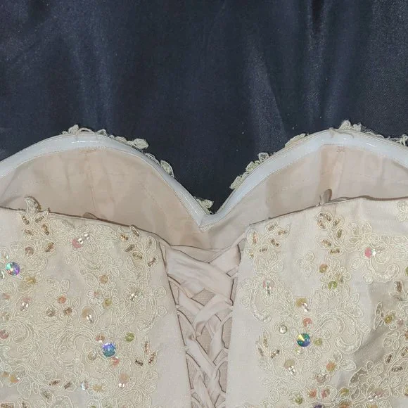 Homecoming dress - Picture 2 of 5